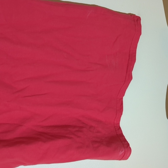 Disney incredibles kids tshirt. Size medium, red - Picture 5 of 5